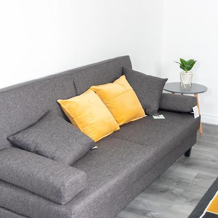 Vion Apartment - Farquhar Aberdeen Dış mekan fotoğraf